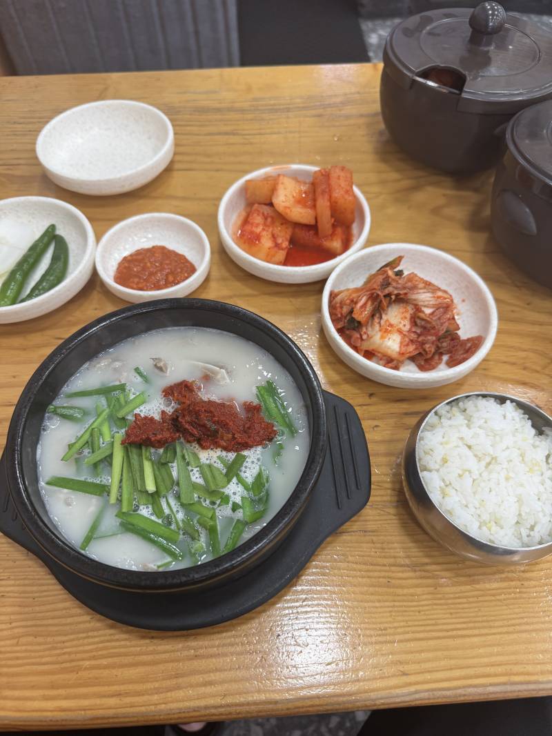 [잡담] 와.. 집 근처에서 24시국밥 맛집 찾음 ㅋㅋ | 인스티즈