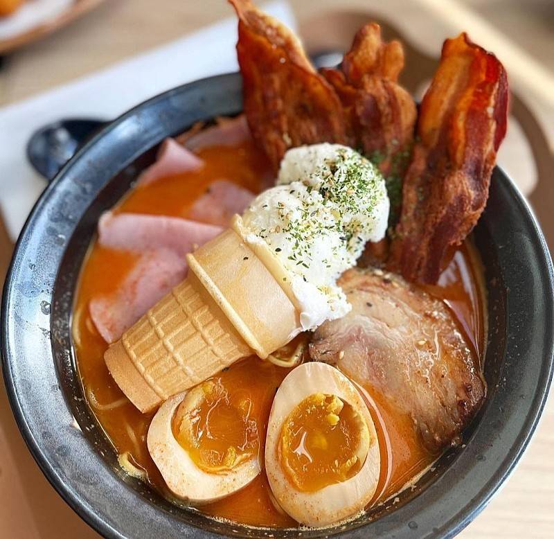 [잡담] 진짜 맛있는건지 장난치는건지 모르겠는 음식 | 인스티즈