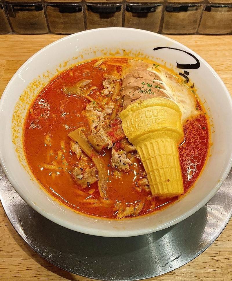 [잡담] 진짜 맛있는건지 장난치는건지 모르겠는 음식 | 인스티즈