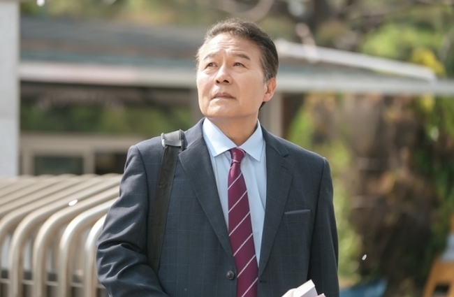 [정보/소식] 천호진, 또 시청자 눈물 버튼 누른다…인생 2막 외로운 투쟁(화려한 날들) | 인스티즈