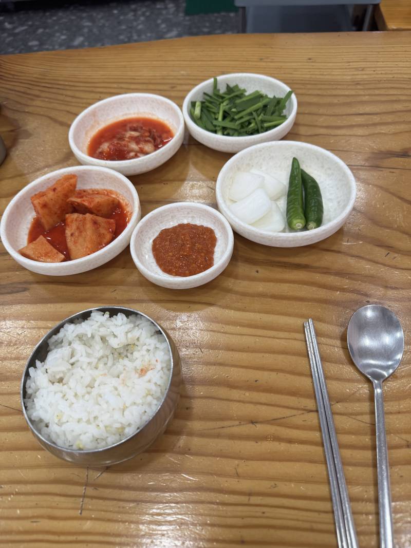 [잡담] 국밥집은 24시간이 진리다 | 인스티즈