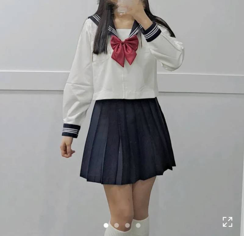 [잡담] 길거리에서 세라복 입고다니는 사람보면 어떨거같아 | 인스티즈