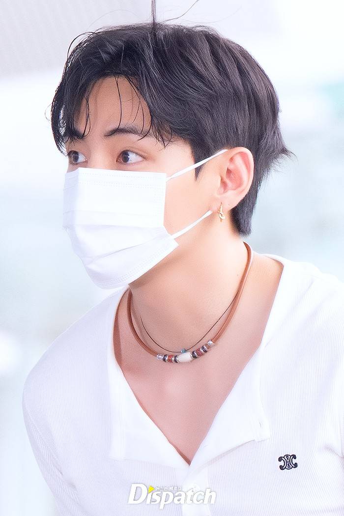 ⚠️현재 𝙅𝙊𝙉𝙉𝘼 고자극이라는 방탄 뷔 몸 두께⚠️ | 인스티즈
