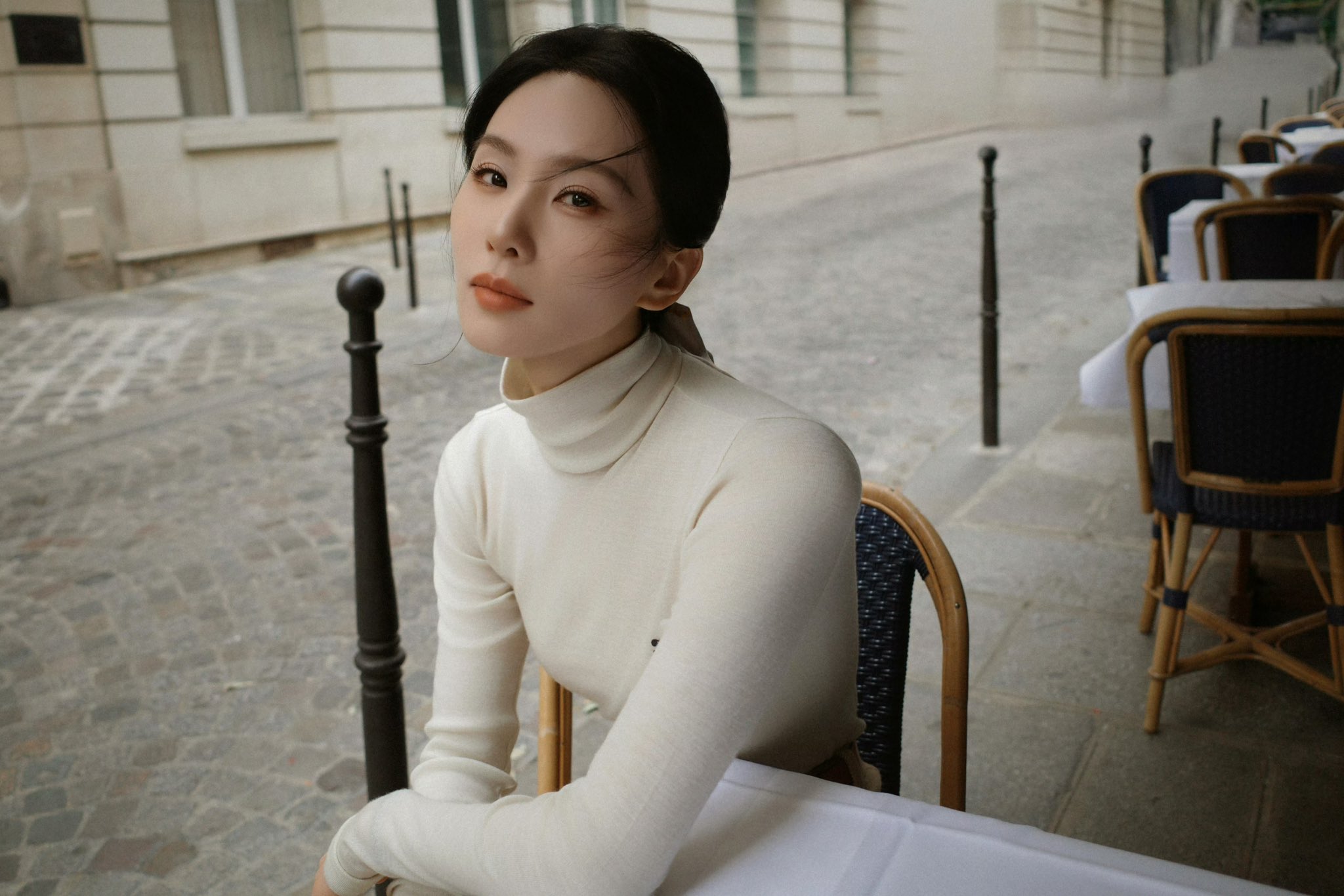 [잡담] 셀린느 앰버서더 이 중국 여배도 예쁘다 | 인스티즈