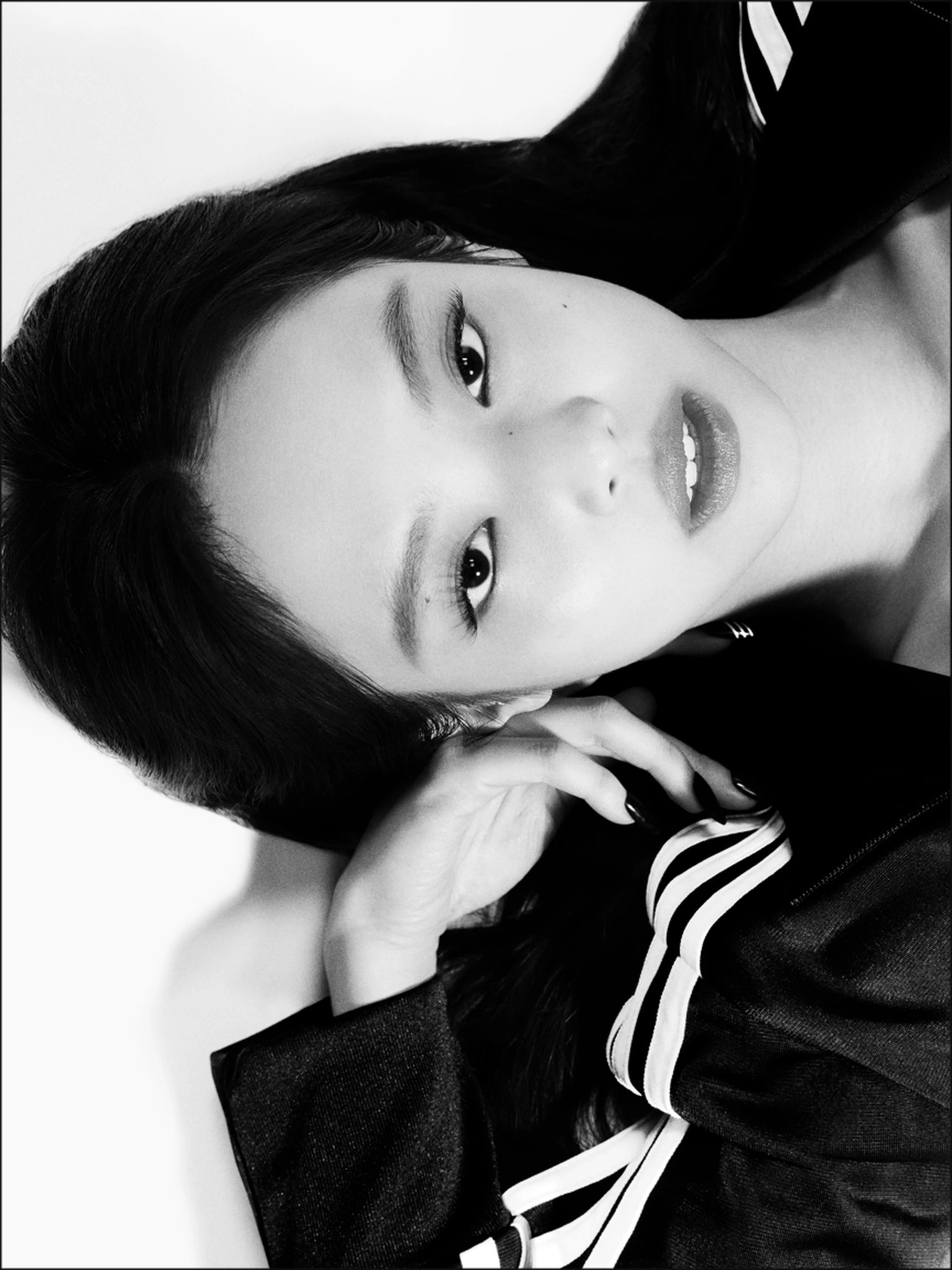[잡담] 제니 아디다스 화보 떴다 | 인스티즈