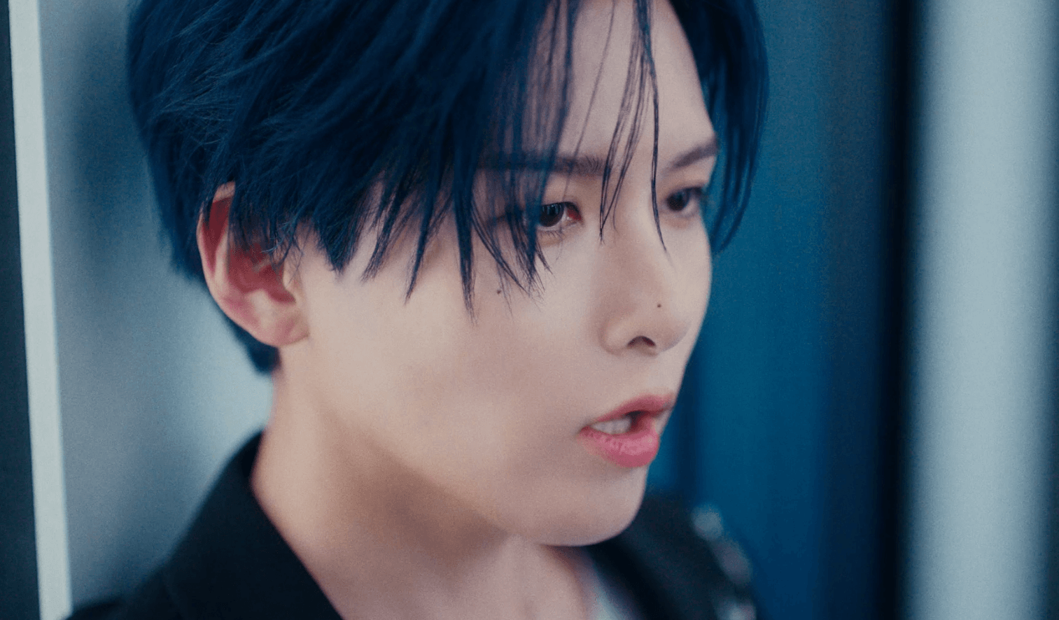 나만 늙은것 같다는 슈퍼주니어 뮤비 비주얼.gif | 인스티즈