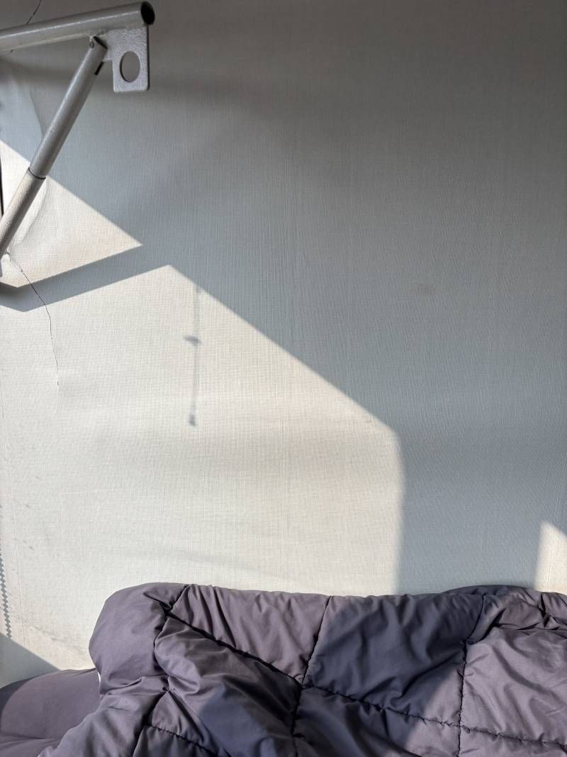 [잡담] 이사갈집 보는데 이런거 곰팡이피는집이야..? | 인스티즈