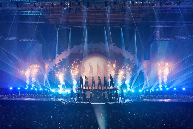 [잡담] 라이즈, 모든 첫 스테이지 기록 모음집 '1st STAGE to RIIZE' 오늘(11일) 출시 | 인스티즈