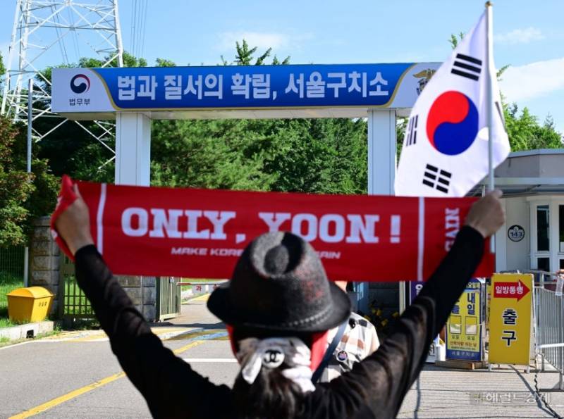 현재 에어컨 민원 폭주에 업무마비 상황이라는 곳..JPG | 인스티즈