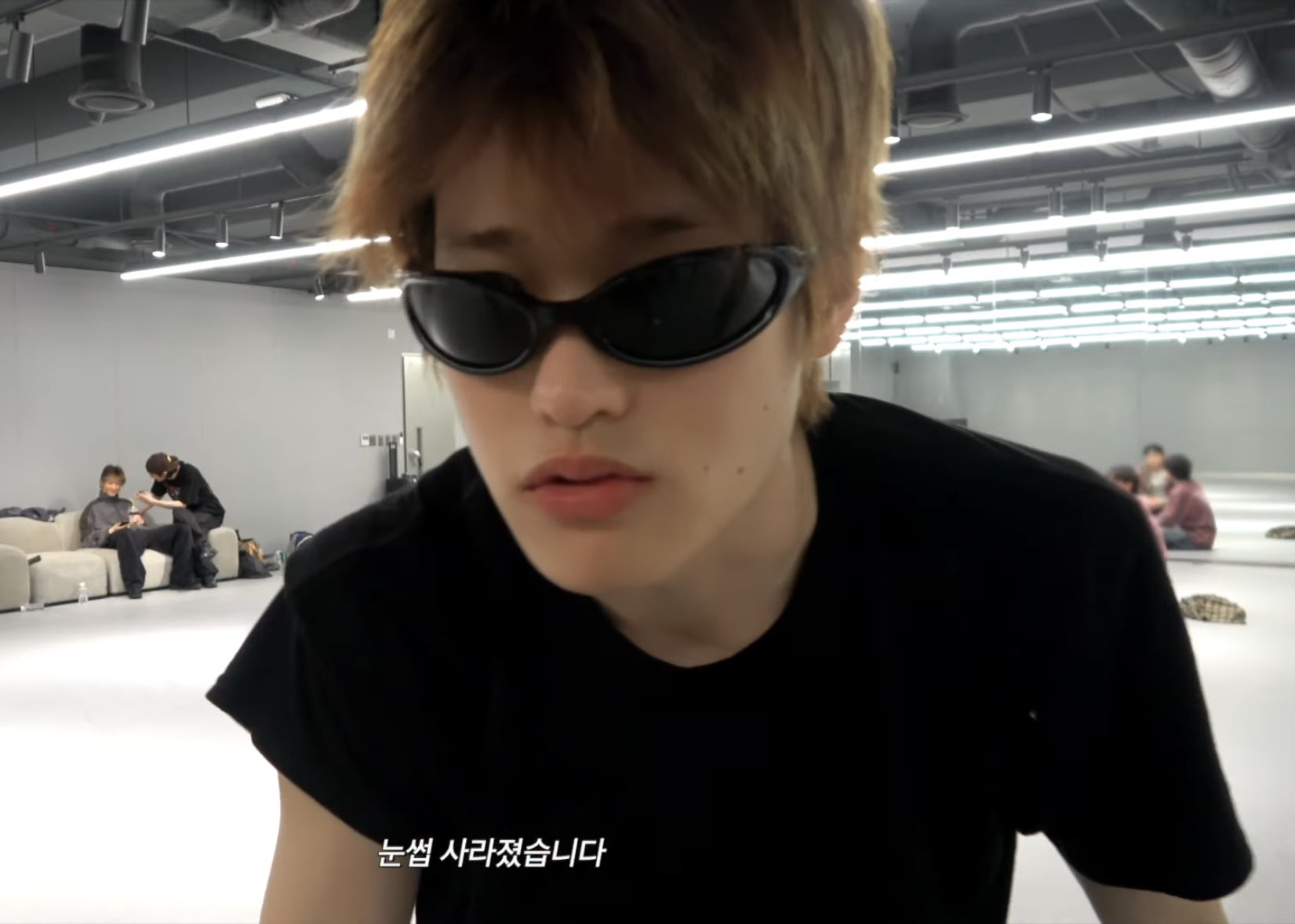 [잡담] 소희 반쪽 눈썹이 좋아 | 인스티즈