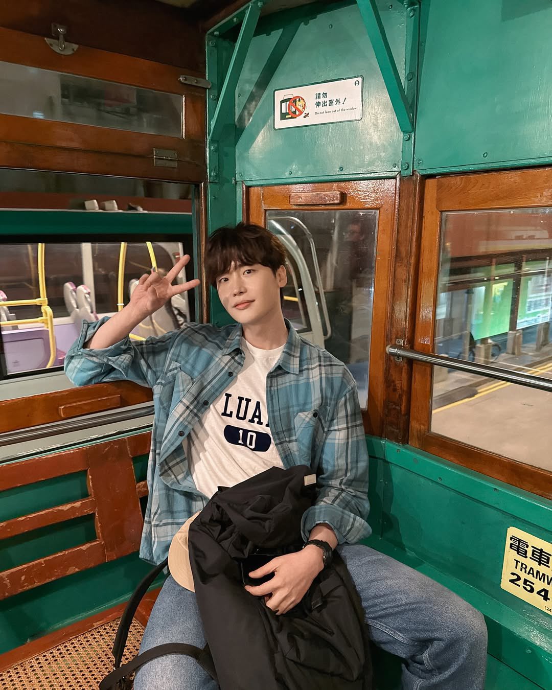 [잡담] 이종석 인스타 미친 | 인스티즈
