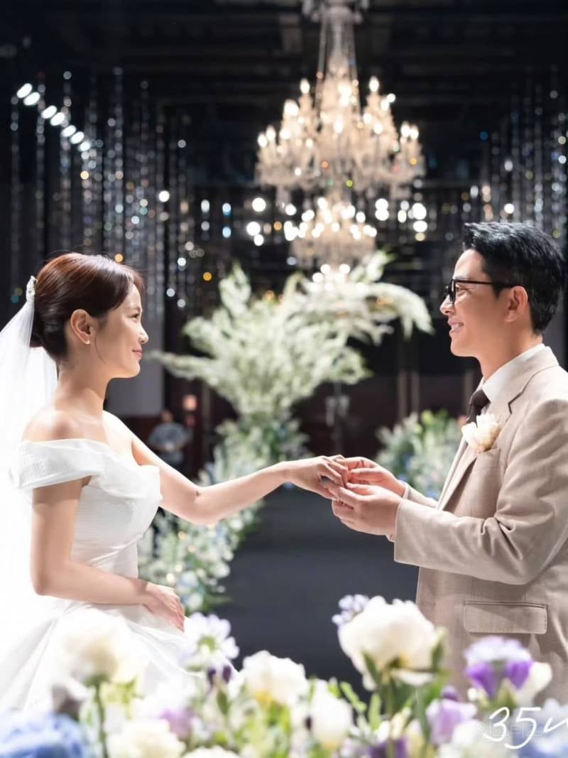 어제 결혼한 개그맨 부부 25호 김준호❤️김지민 | 인스티즈