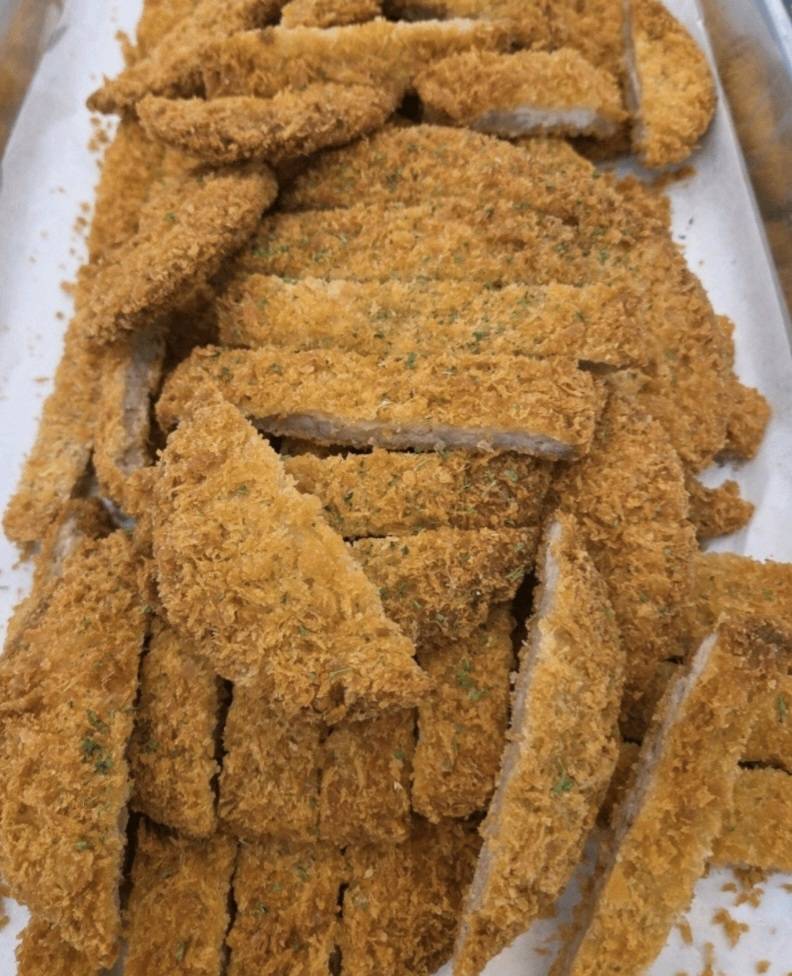 [잡담] 너넨 이런 급식돈까스 맛있었어 맛없었어? | 인스티즈