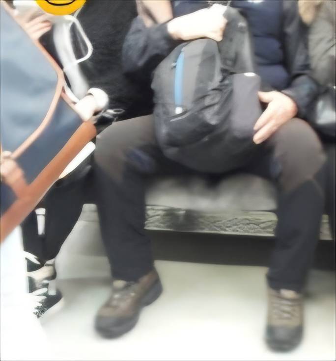 [잡담] 오늘 출근 쟈철에서 쩍벌남 참교육함 | 인스티즈