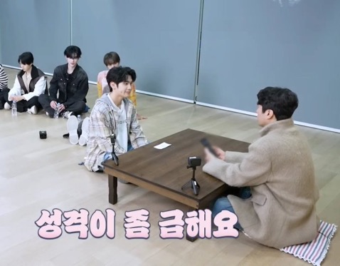 [잡담] 아 진심 성격 개급한 아이돌 개웃기다 | 인스티즈