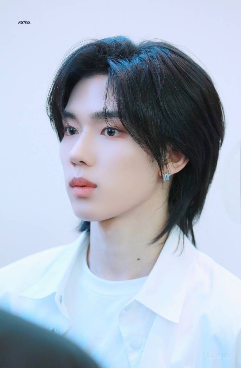 본인 안예쁘다고 우는 팬 자존감 높여주는 남돌 .jpg | 인스티즈