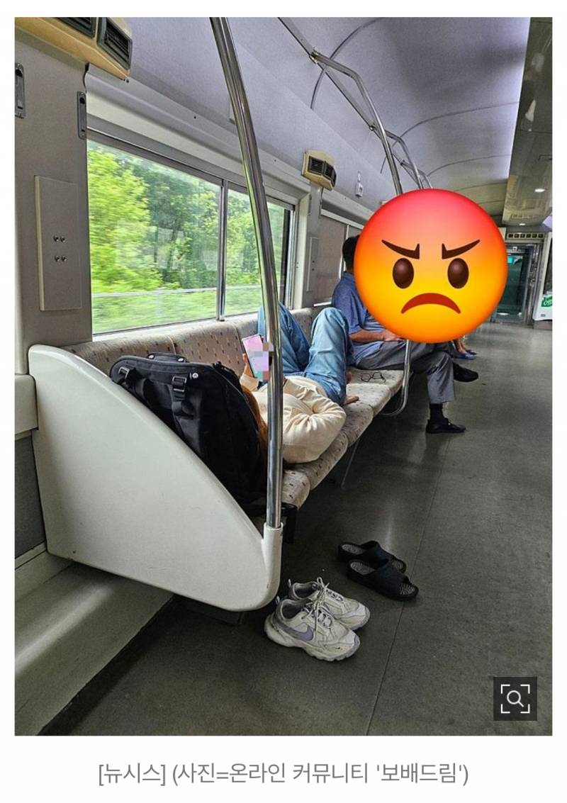 "좌석 5칸에 드러누워"…무궁화호 '침대 빌런'에 누리꾼 경악 | 인스티즈
