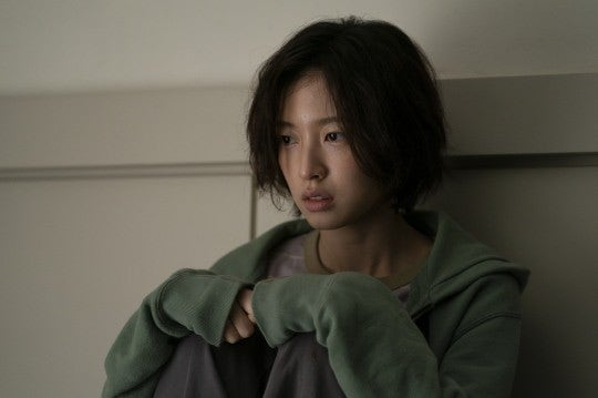 [잡담] [RE스타] "오마이걸 아린인 줄 몰랐다”...'S라인'으로 아이돌 넘어 배우로 | 인스티즈