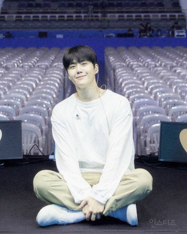 어릴 때 모습이랑 똑같다는 배우 .jpg | 인스티즈