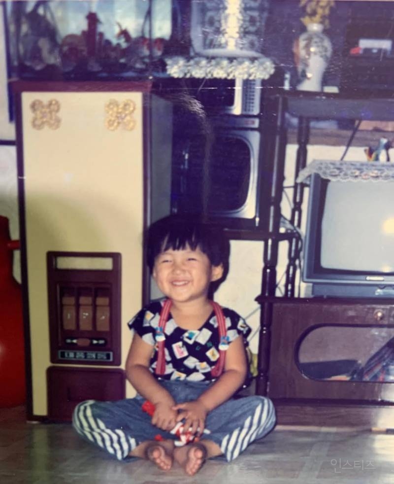 어릴 때 모습이랑 똑같다는 배우 .jpg | 인스티즈