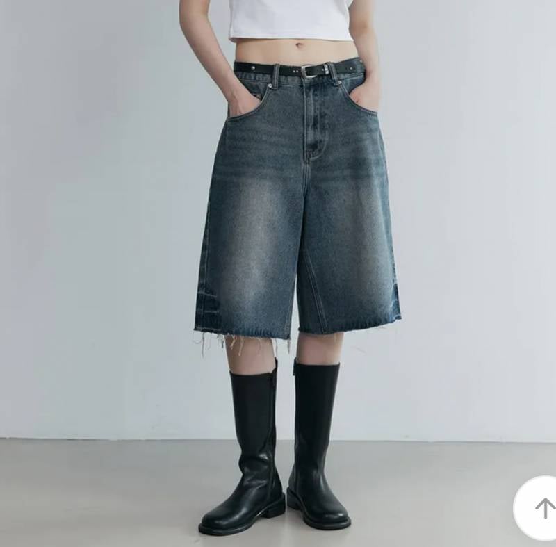 [잡담] 둘중 휘뚤마뚤 코디하기에 뭐가 더 나아?? | 인스티즈