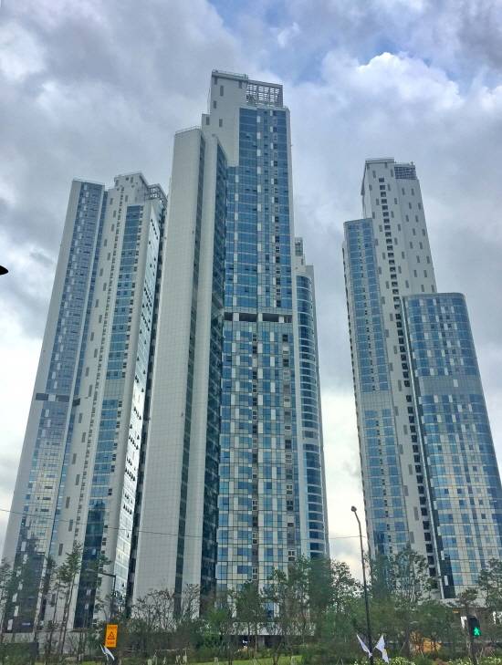 [잡담] 이런아파트에 살면 몇층에 살고싶을거같음? | 인스티즈
