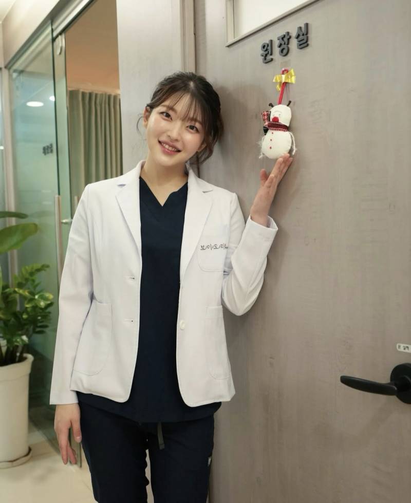 [잡담] 요즘 젊은 한의원 원장 비주얼 | 인스티즈