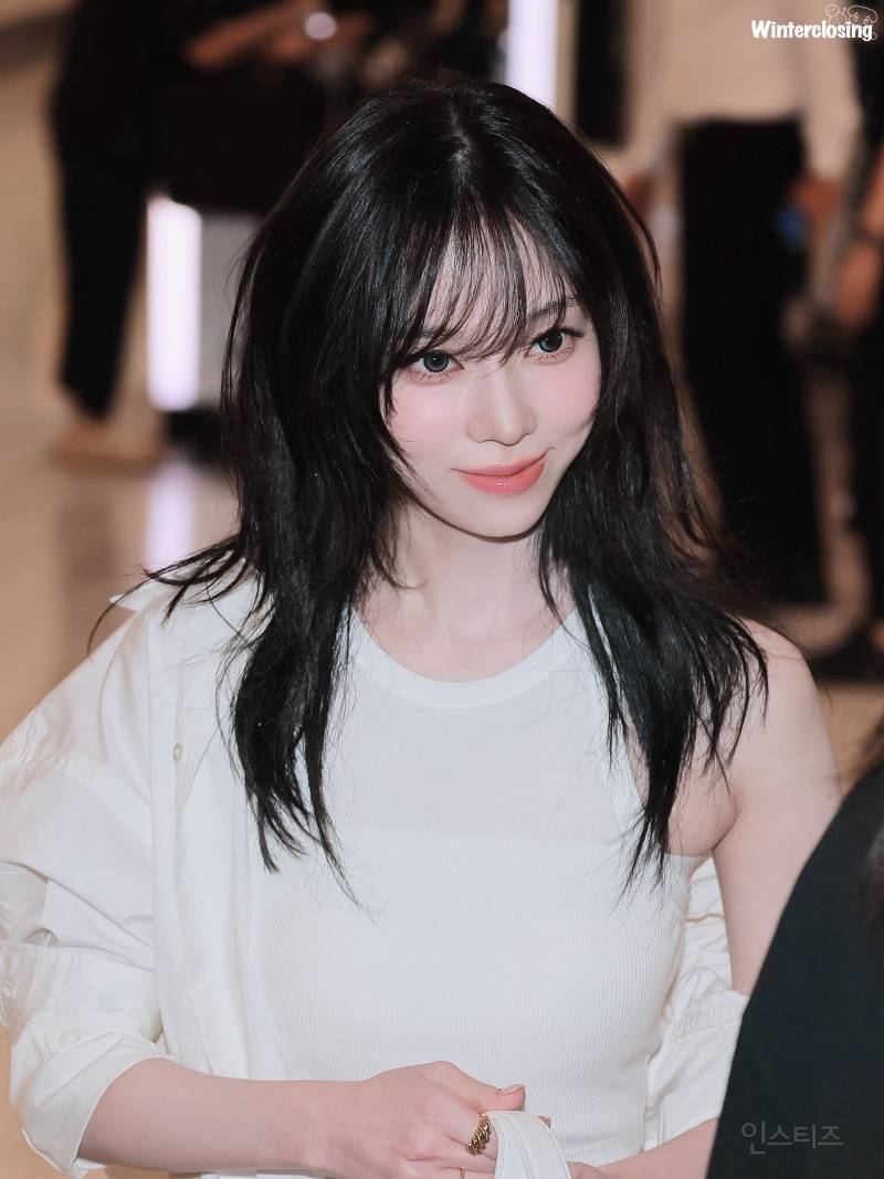 오늘자 윈터 폴로 포토콜 고화질jpg | 인스티즈
