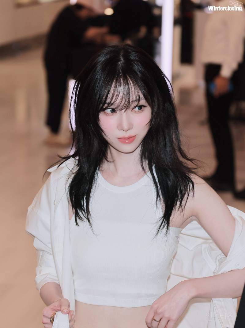 오늘자 윈터 폴로 포토콜 고화질jpg | 인스티즈