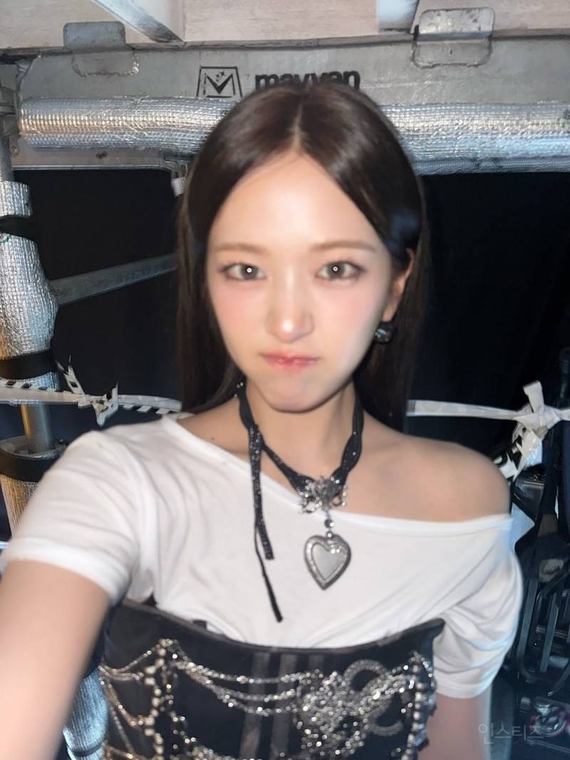 방금 뜬 아이브 안유진 인스타그램 업데이트 | 인스티즈