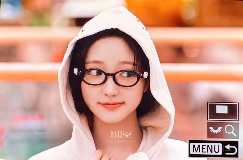 오늘 더현대 깜짝등장해서 단체로 너무 예뻤던 키키 멤버들…jpg | 인스티즈