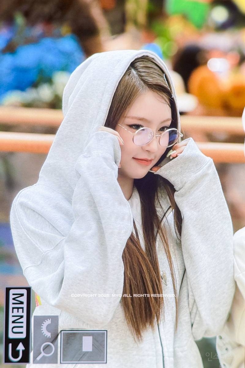 오늘 더현대 깜짝등장해서 단체로 너무 예뻤던 키키 멤버들…jpg | 인스티즈