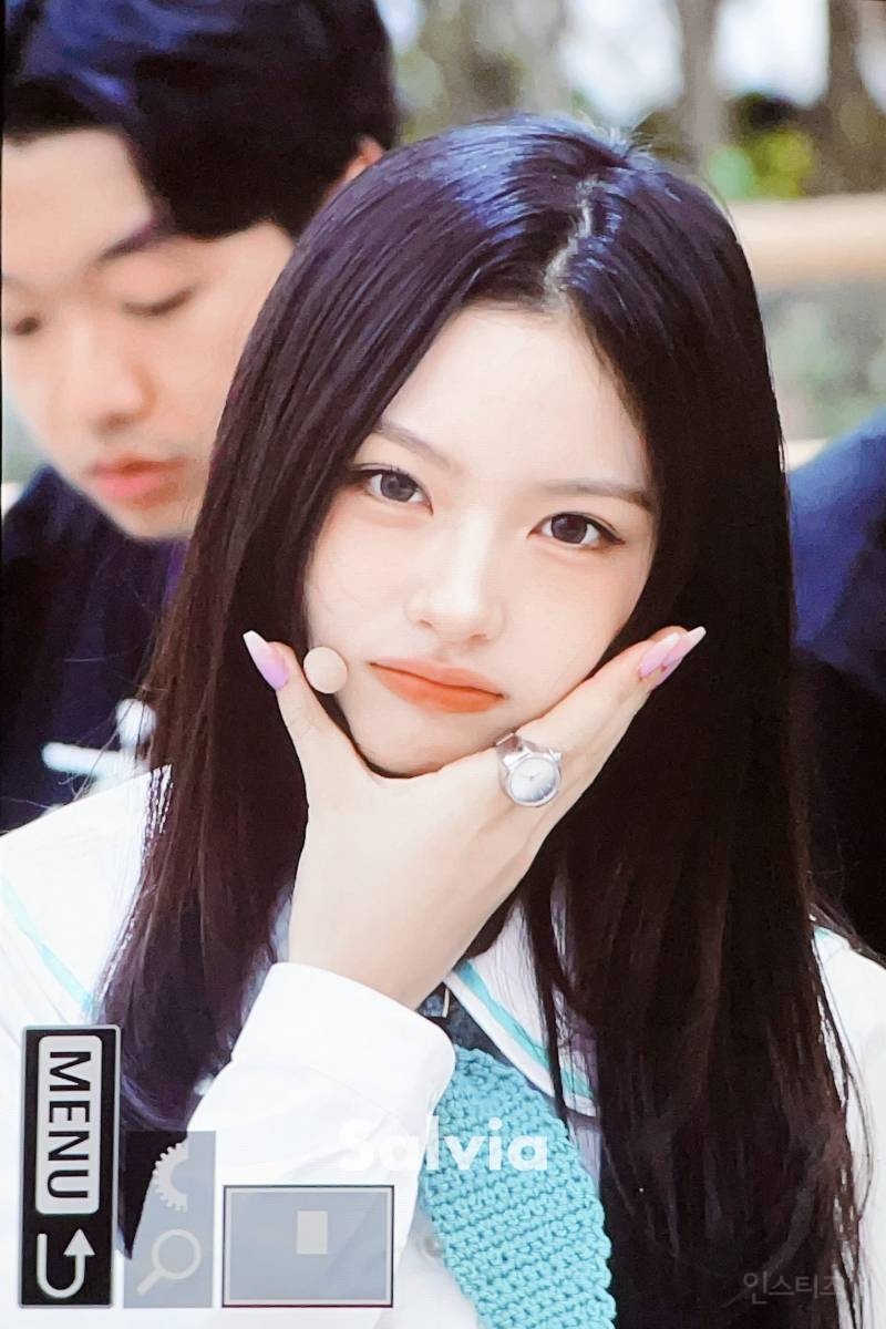 오늘 더현대 깜짝등장해서 단체로 너무 예뻤던 키키 멤버들…jpg | 인스티즈