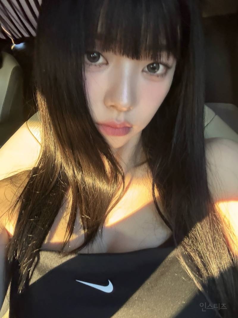 어제자 카리나 인스타 업뎃 | 인스티즈