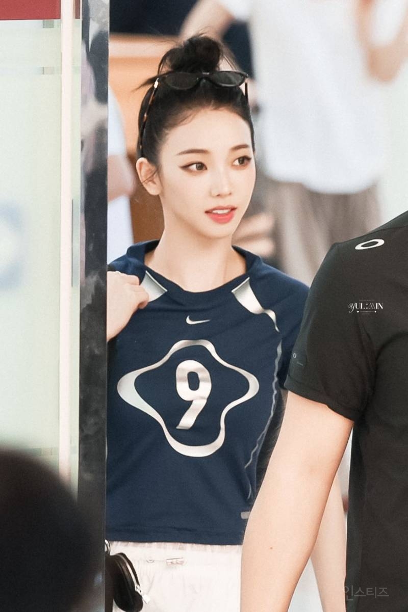 어제 카리나 김포공항 입국 jpg | 인스티즈