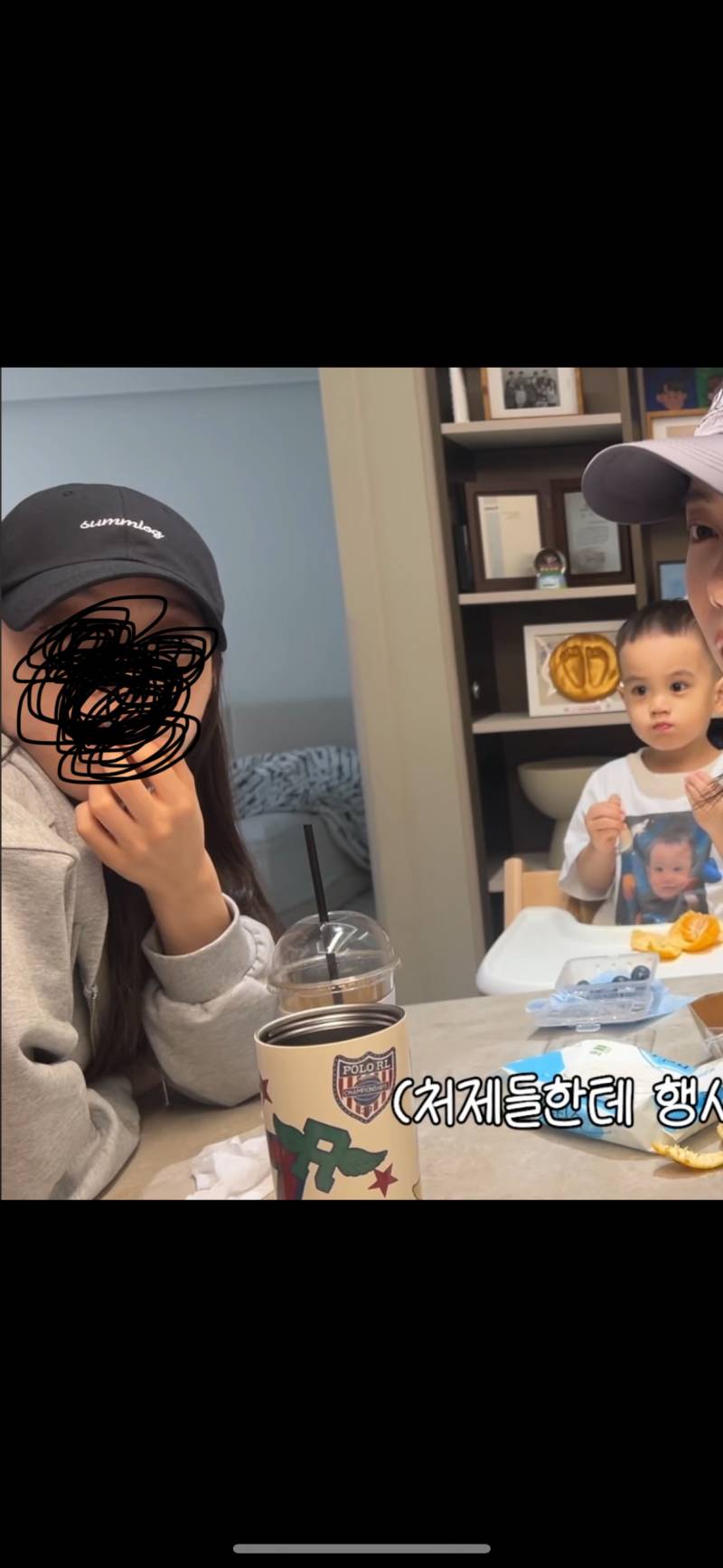 [잡담] 이 모자 어디껀지 아는 익??? | 인스티즈
