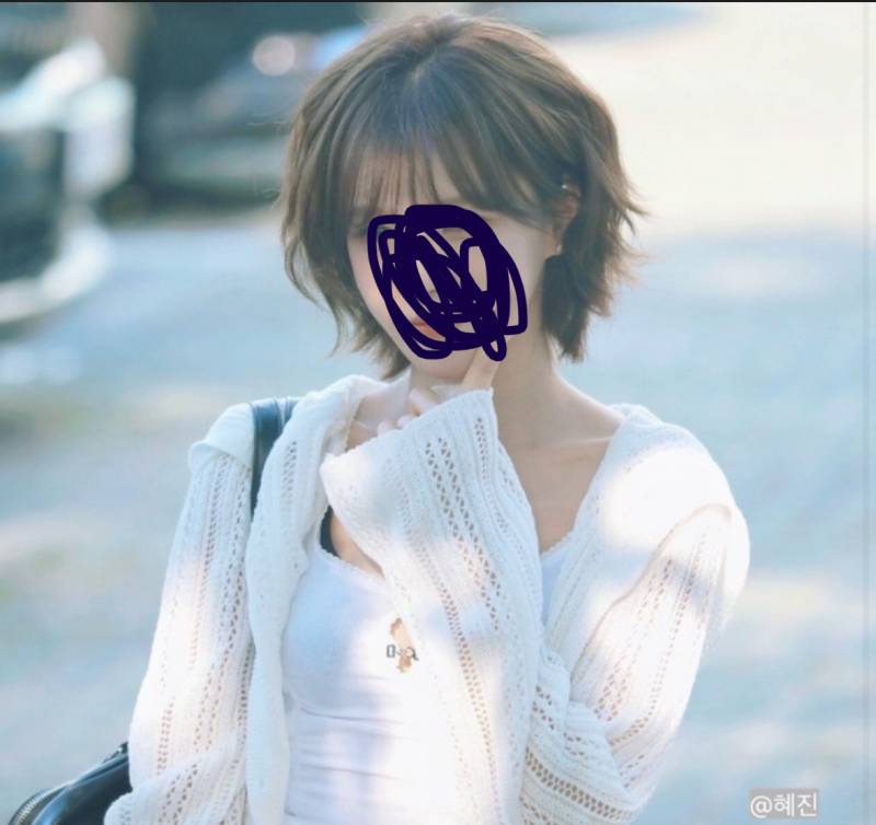 [잡담] 단발허쉬컷 (?)하고 망했는데 제발 어케ㅜ할지 도와줄 사라무ㅏㅜㅜㅜ | 인스티즈