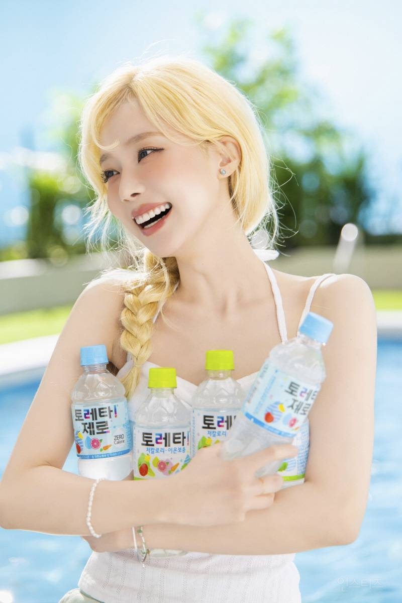 오늘 뜬 윈터 토레타 CF 비하인드 컷jpg | 인스티즈