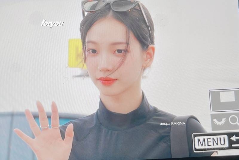 오늘자 미국 출국한 카리나 닝닝 프리뷰jpg | 인스티즈