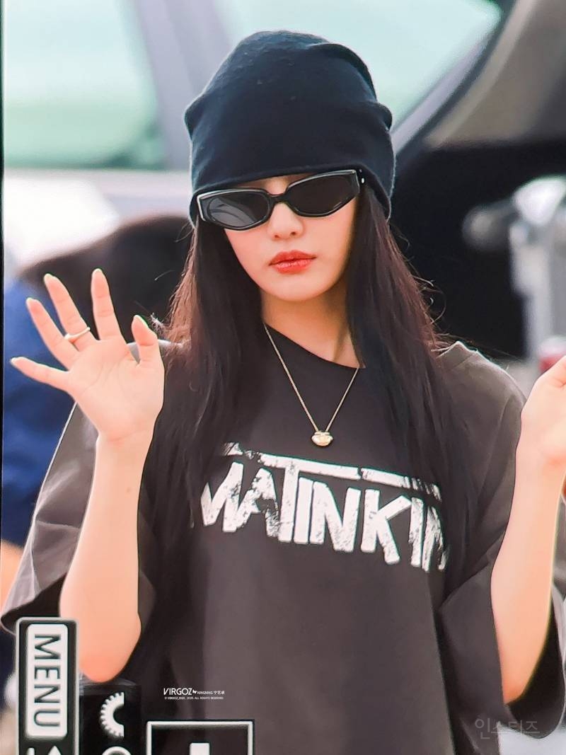 오늘자 미국 출국한 카리나 닝닝 프리뷰jpg | 인스티즈