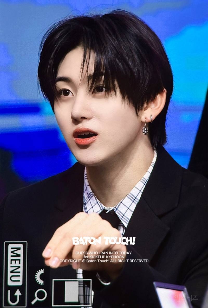 @: 저는 첫 번째 알람으로 한 번에 못 일어나면 지각이에요 | 인스티즈