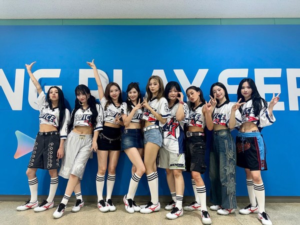 [정보/소식] 축구공연 걸그룹 의상 | 인스티즈