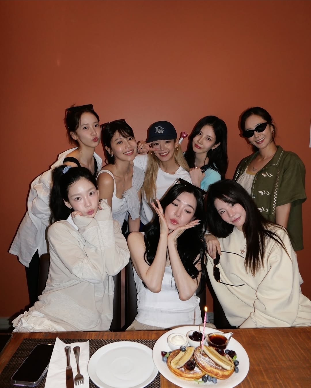 [잡담] 티파니 인별 소녀시대 완전체 사진 | 인스티즈