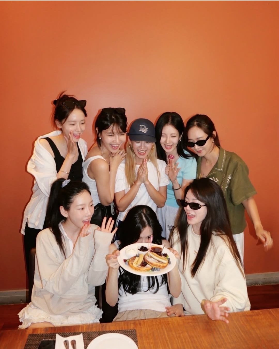 [잡담] 티파니 인별 소녀시대 완전체 사진 | 인스티즈