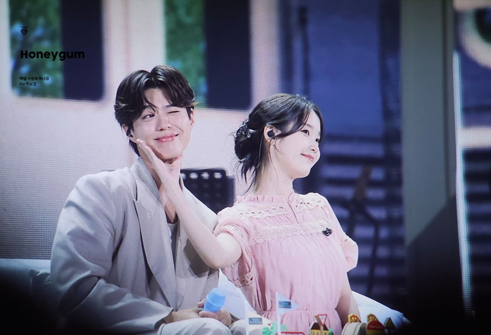 [잡담] 박보검 아이유 고화질 떴다 ㅠㅠ | 인스티즈