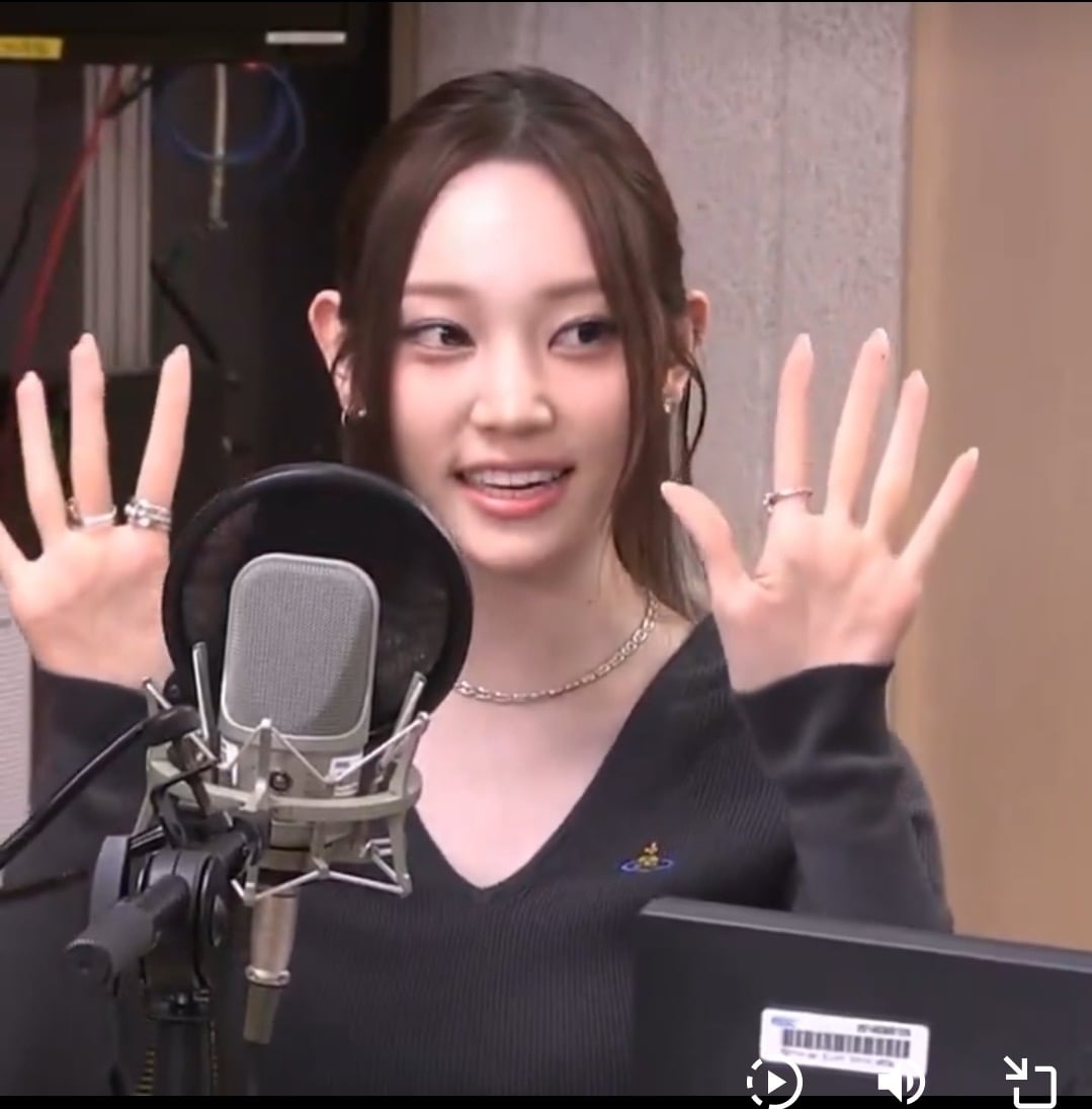 [잡담] 올데프 영서 손 진짜 개좋다 | 인스티즈