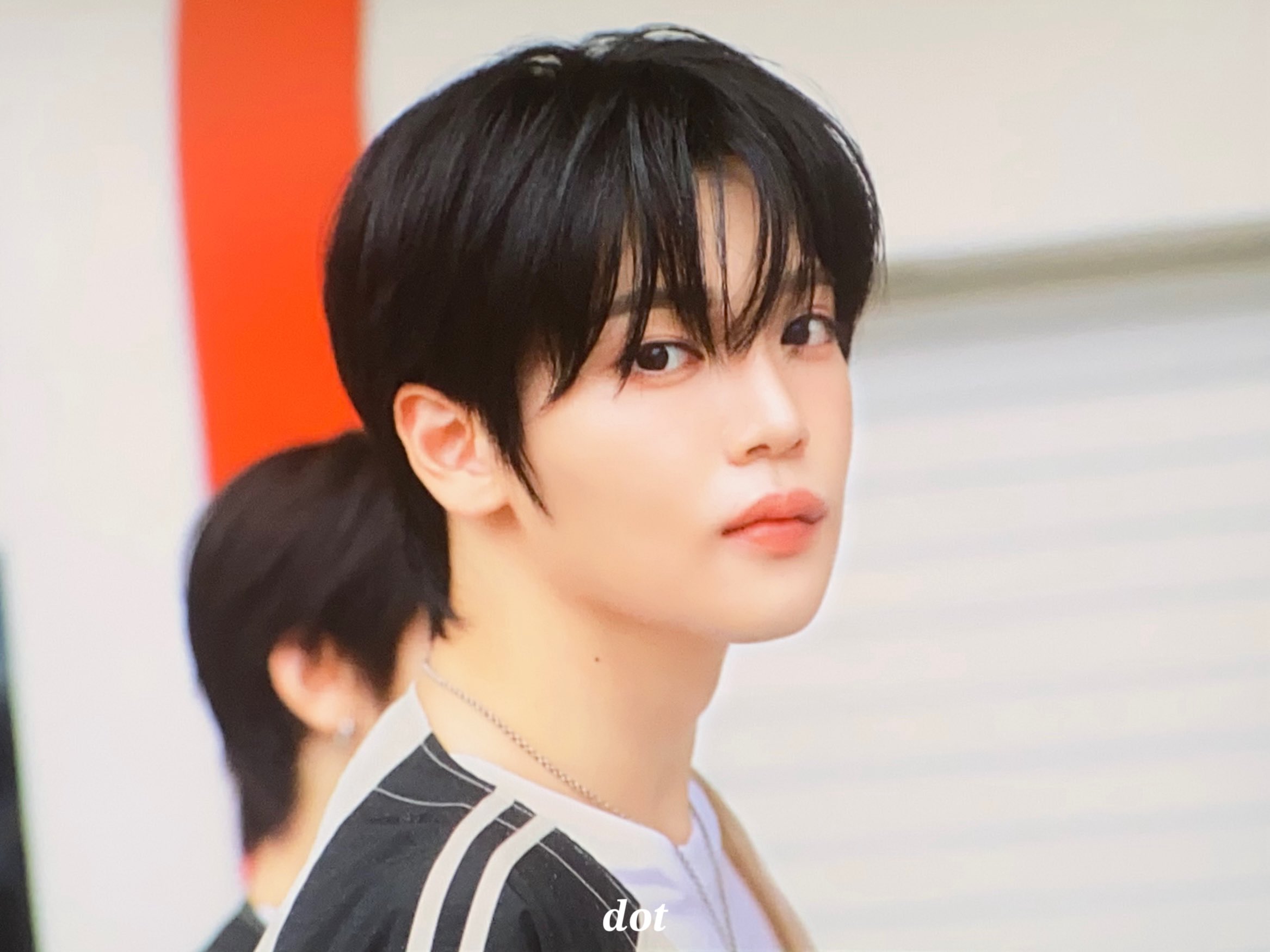 [잡담] 장한음은 이것만 봐도 쌩얼이나 화장 연한게 더 통할 것 같은데 | 인스티즈