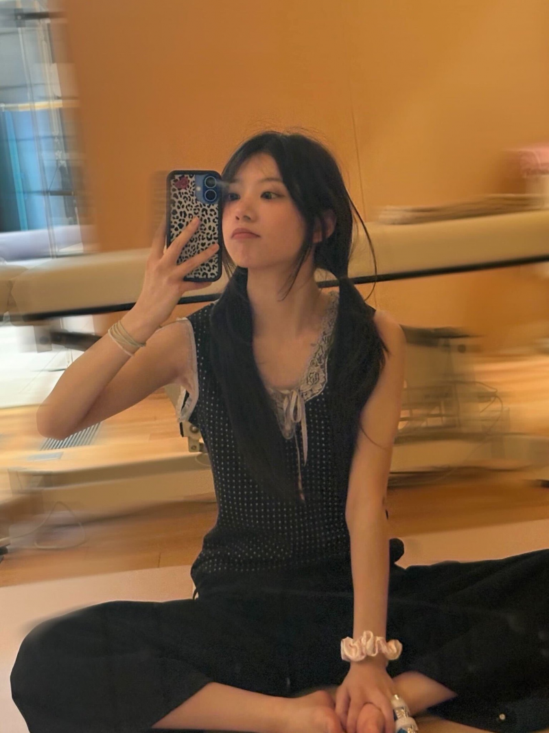 사복 센스 좋다고 반응 좋은 아일릿 모카.jpg | 인스티즈