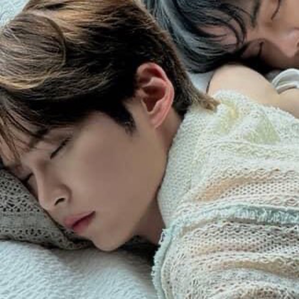 [잡담] 성한빈 촬영때 실제로 잠든거래 | 인스티즈