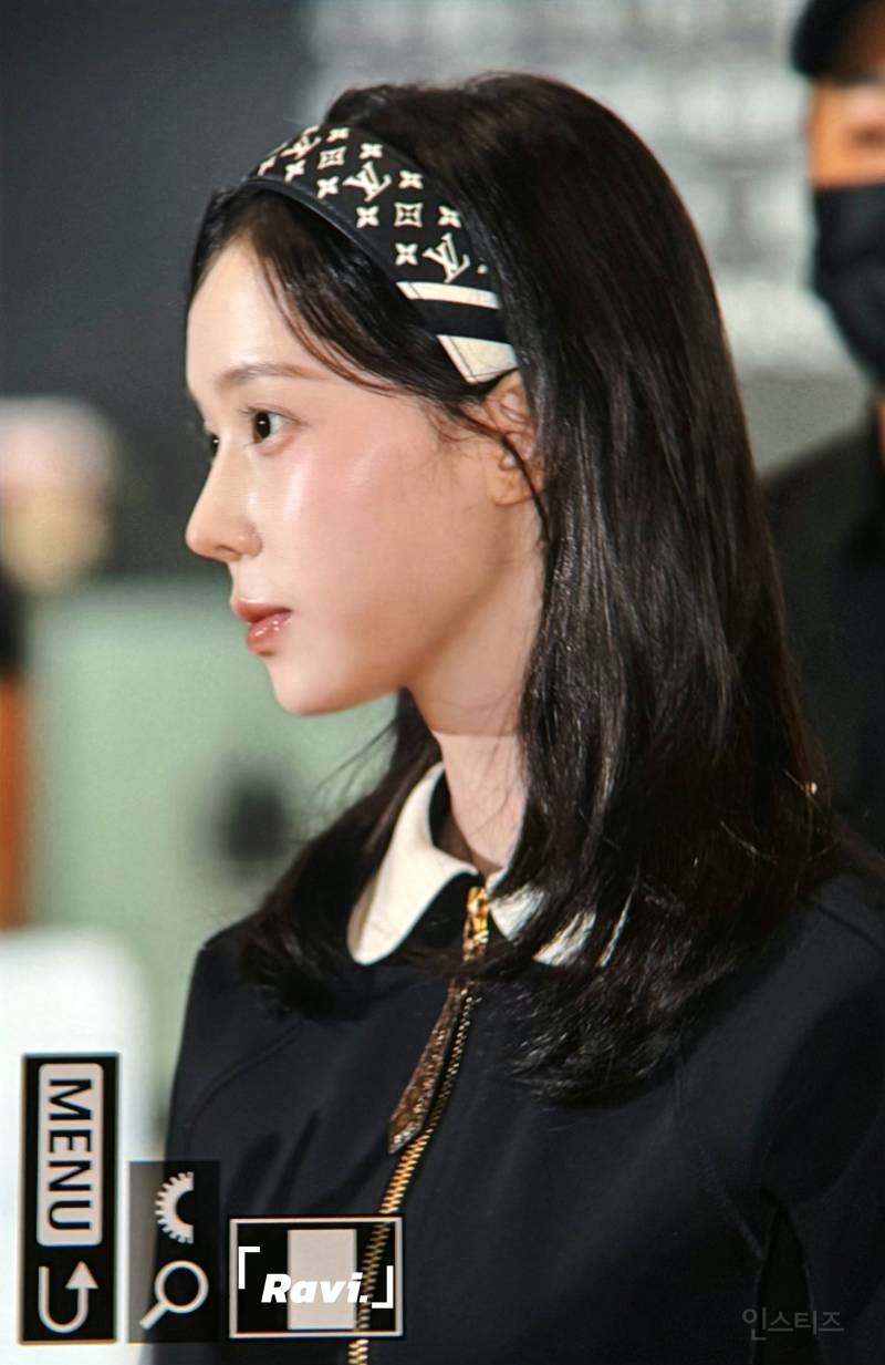 오늘자 일본 출국한 카리나&윈터 프리뷰jpg | 인스티즈